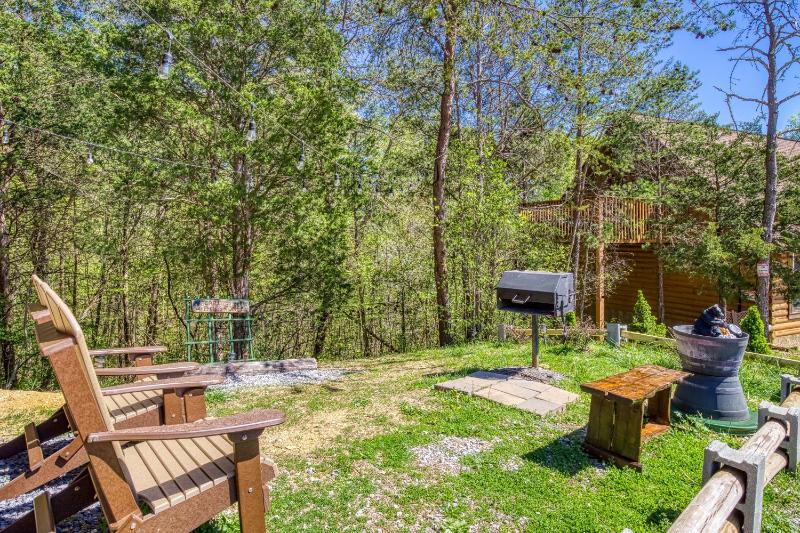 Baby Bear Cabin - image 7