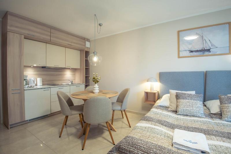 Apartamenty Zdrojowa 18 Studio z ogródkiem - Apartamenty na Wyspie - image 21