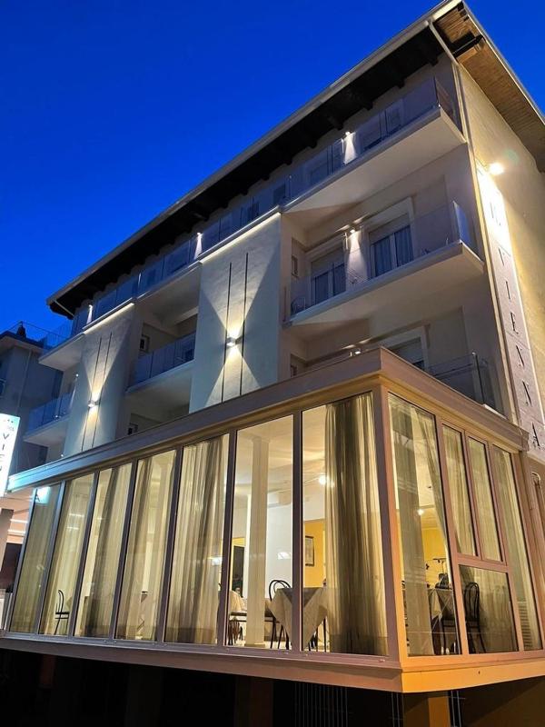Hotel Vienna Rivazzurra - image 23