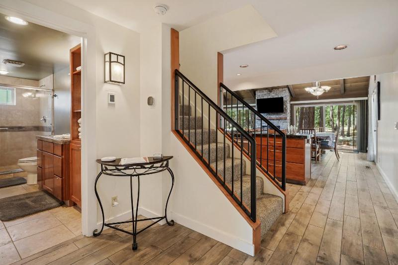 4br 2 Bath home in 2 Landrise - image 23