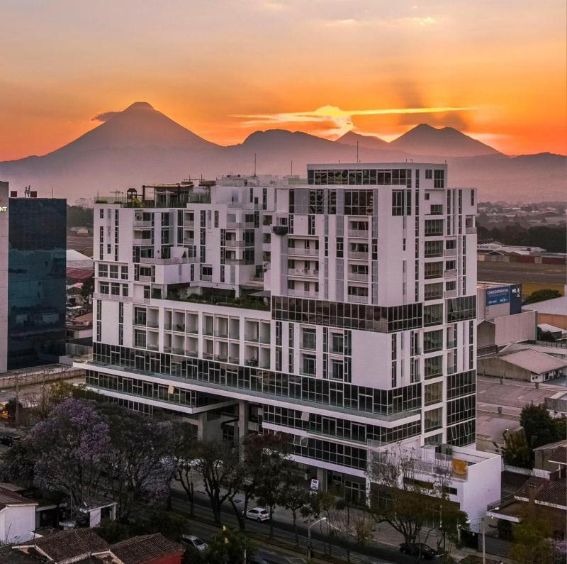 Casa del Avión Ciudad Guatemala Aeropuerto Z13 - image 9