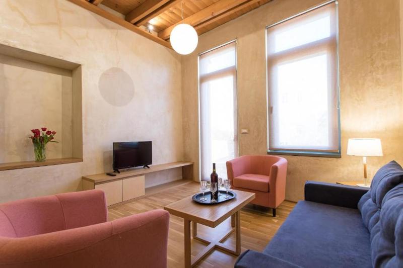 Suite with Balcony image 1