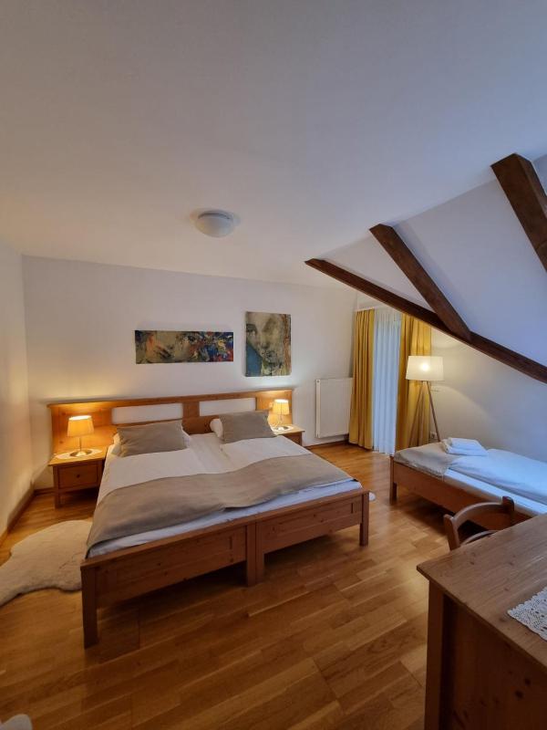 Triple Room with Balcony image 1