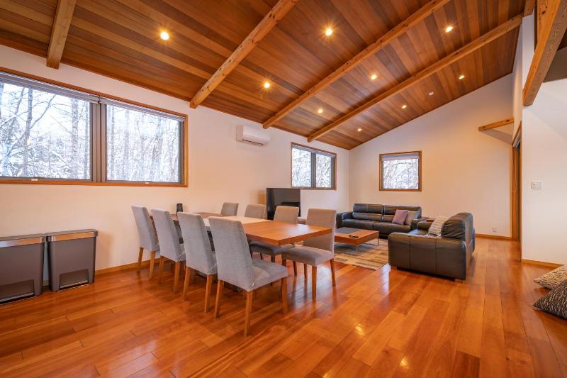 Bluebird Chalets - image 16