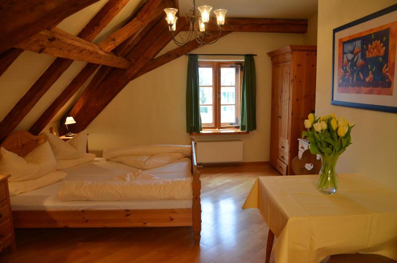 Classic Suite image 2