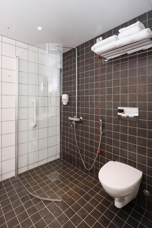 Pingvinhotellet UNN Tromsø - image 5