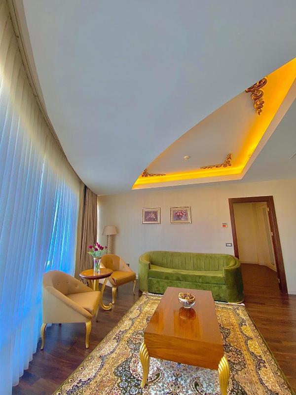 King Suite image 1