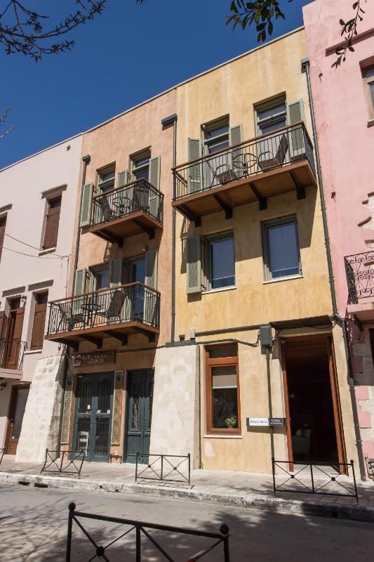 Polixeny's Suites - image 15