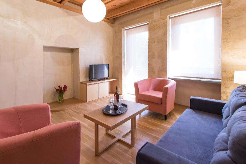 Polixeny's Suites - image 21