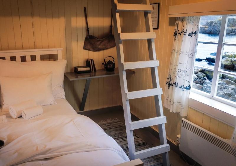 Heritage Cabin image 3