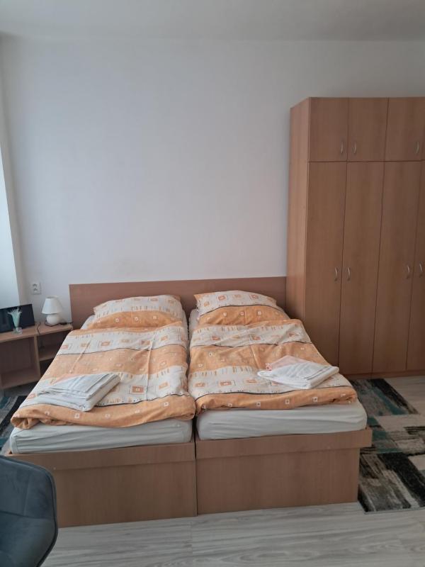 Double Room image 2