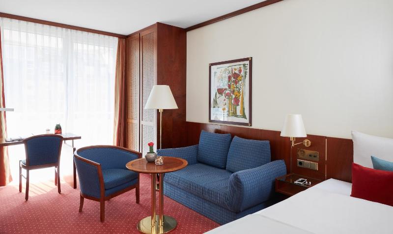 Business Single Room image 1