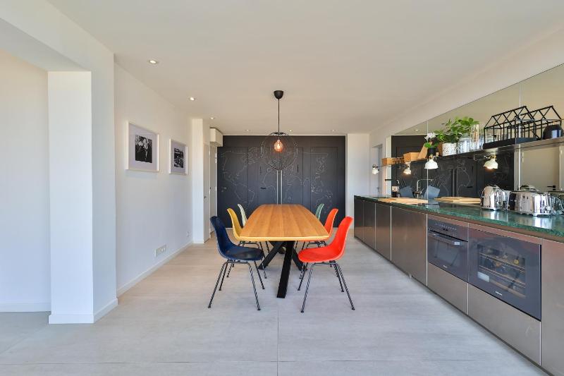 FRIDA - Saint-Tropez - 3 Bedrooms Sea View Apartment - 2 mins Walk to Port - image 23