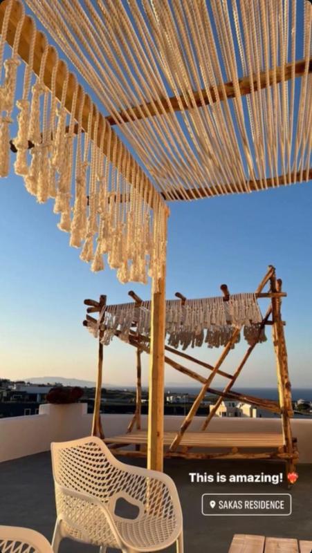 Apartment Garden View-Split Level image 2