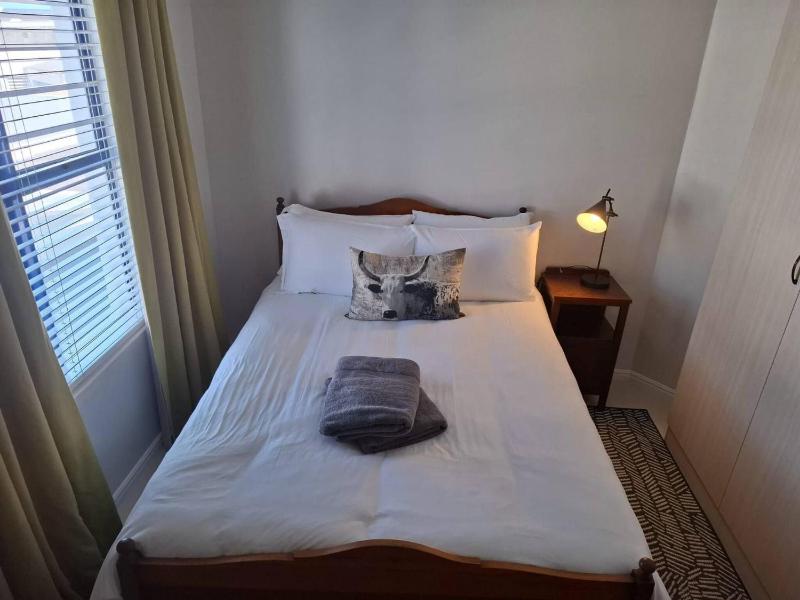 OosiesRus - Charming Langebaan Villa with Garden View - image 6