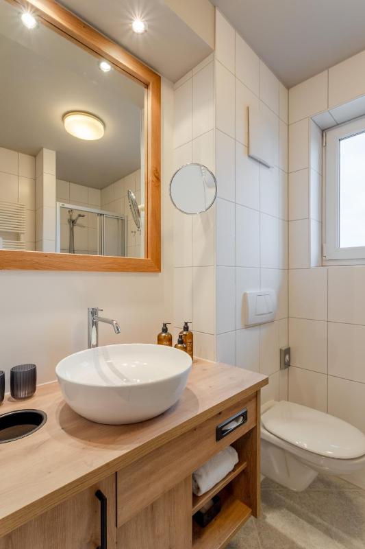Standard Double Room image 2