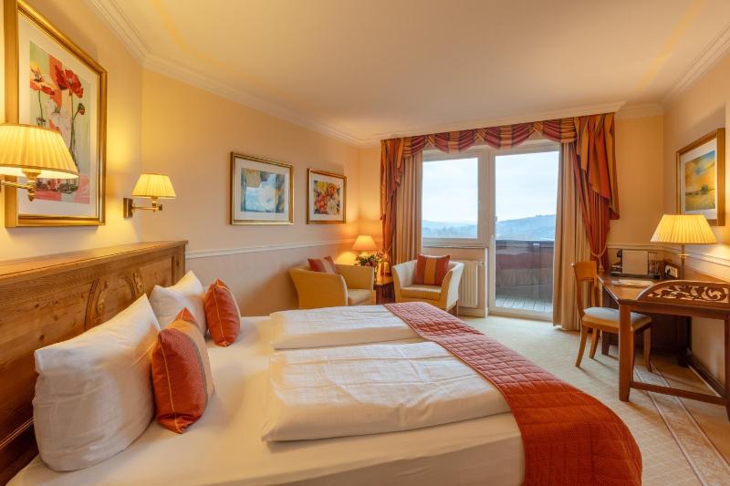 Superior Double Room image 1
