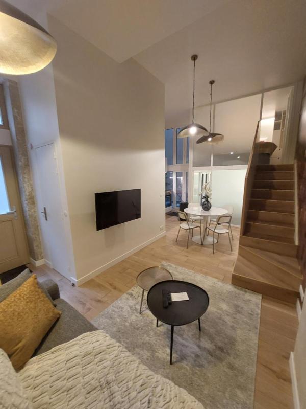 Superior Apartment image 1