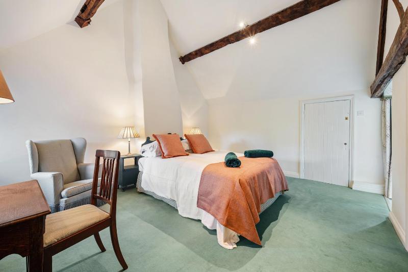 Wheelwrights Cottage - image 4