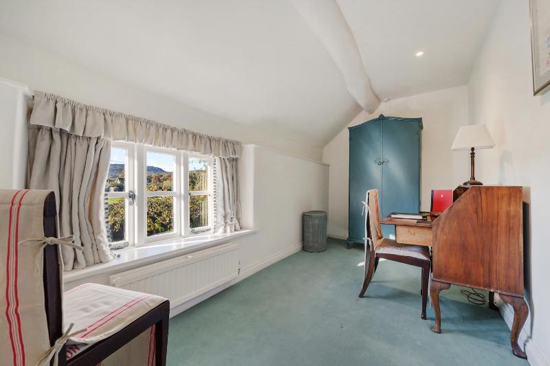 Wheelwrights Cottage - image 20