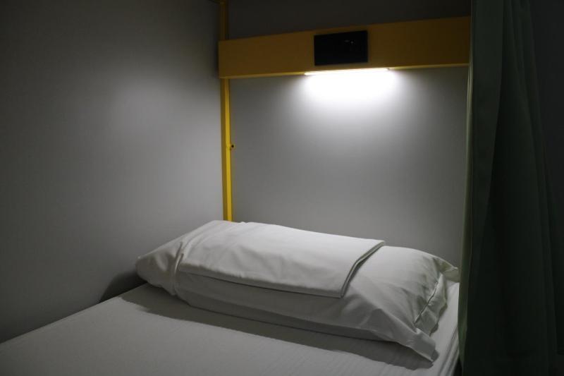 Bed in 6-Bed Mixed Dormitory Room image 1