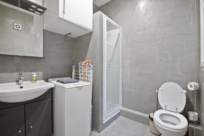 Studio Appartement Quartier Notre-Dame Free Netflix - image 10