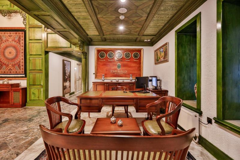 Emerald Mansion Hotel - Special Category - image 11