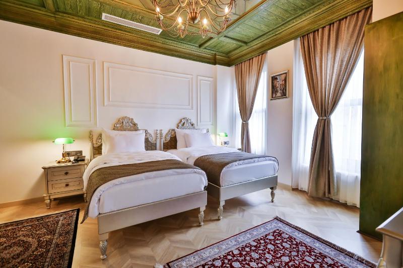 Emerald Mansion Hotel - Special Category - image 7