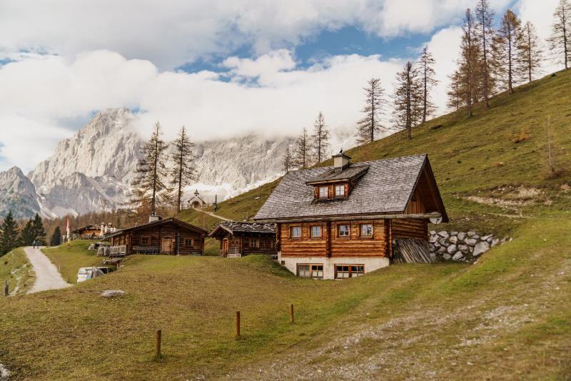 Superior Chalet image 1