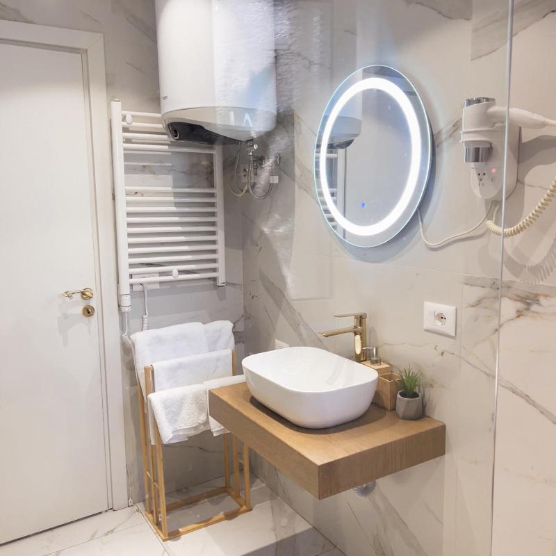 Bllok Scandi Apartments 1 Self-check-in Tirana - image 8