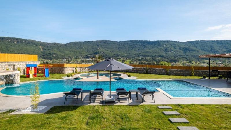 3 bedroom Luxury Villa in Saribelen - image 41