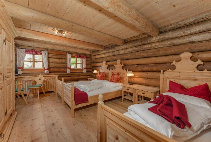 One-Bedroom Chalet image 4
