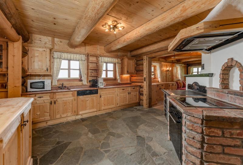 One-Bedroom Chalet image 3