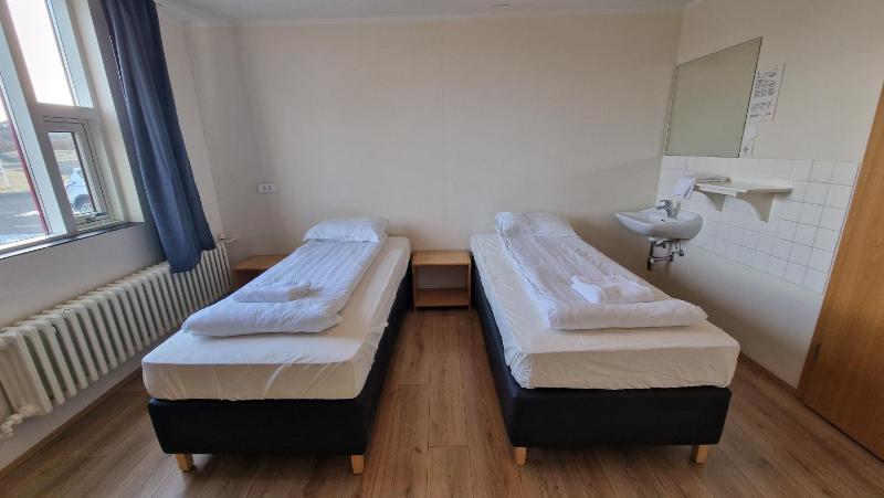 Double or Twin Room with Shared Bathroom image 1