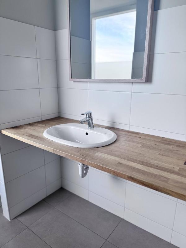 Triple Room with Private Bathroom image 3