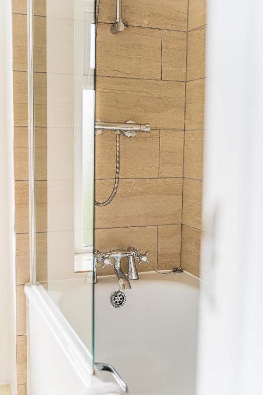 Double or Twin Room with Sea View image 4