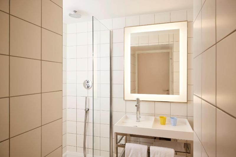 XXL Mama Family Room image 2