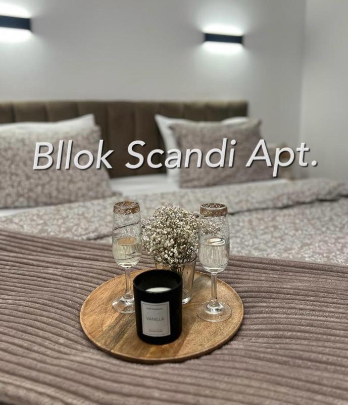 Bllok Scandi Apartments 2 Self -check-in Tirana - image 1