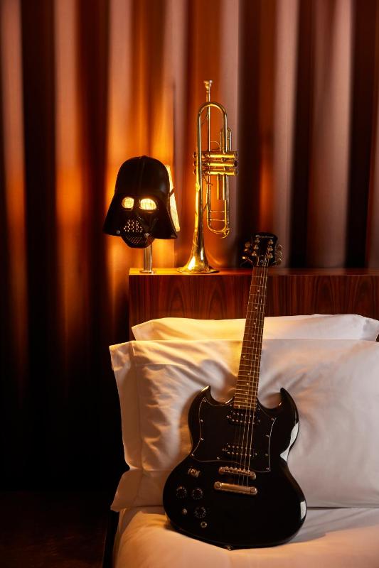 Medium Mama Twin Room image 4