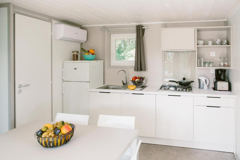 Two-Bedroom Chalet image 3
