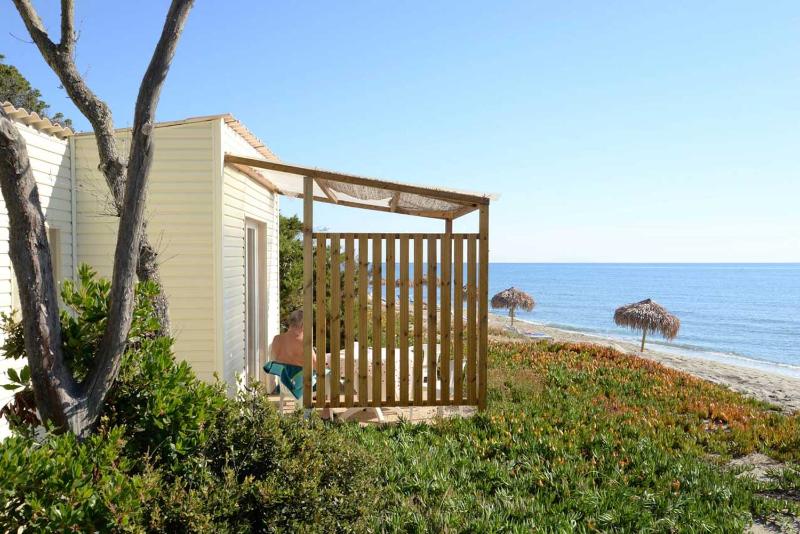 Studio with Sea View image 2