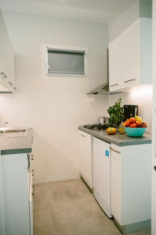 Studio with Sea View image 4