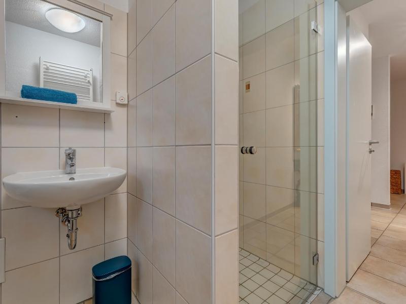 Apartment with Balcony image 3