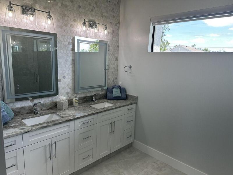 Beauty with heated pool and spa Villa Coral Pearl - image 3