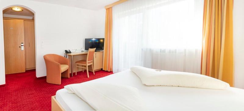 Double Room image 1