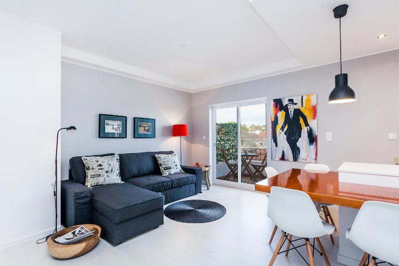 Bright Visconde Apartment - image 8