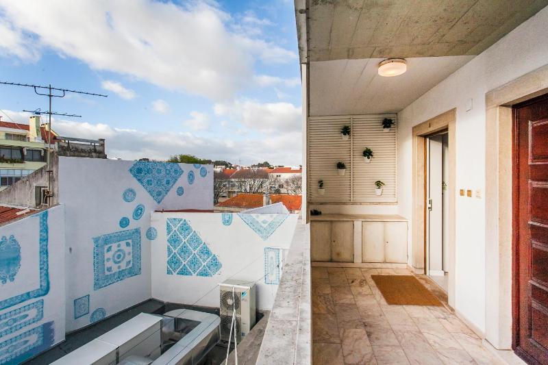 Bright Visconde Apartment - image 29
