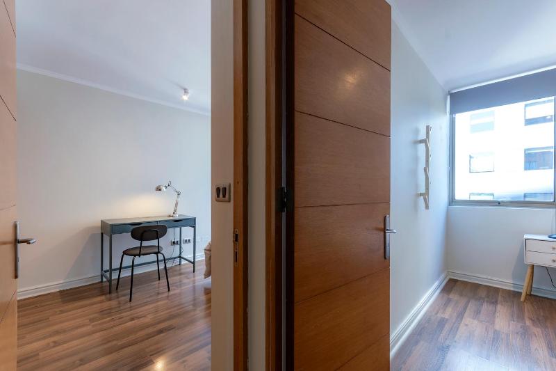 Diego de Velasquez Apartments by Mr BnB - image 15