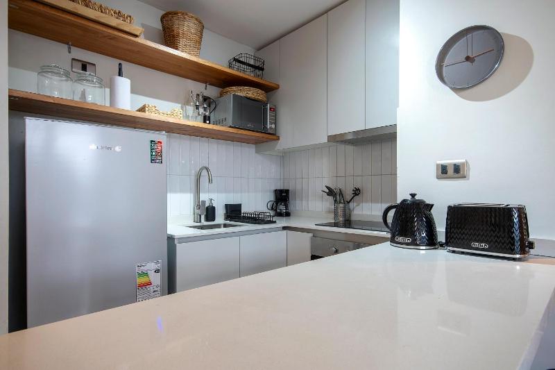 Diego de Velasquez Apartments by Mr BnB - image 13