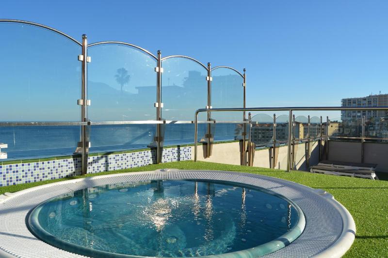 Junior Suite with Sea View image 4